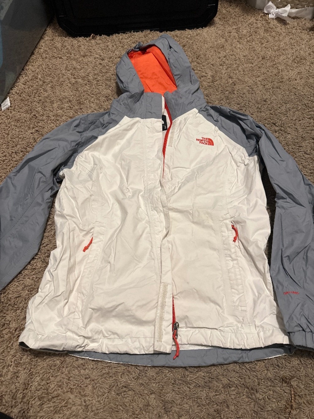 The North Face RainJacket M